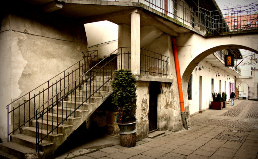 Informator o knajpach na krakowskim Kazimierzu