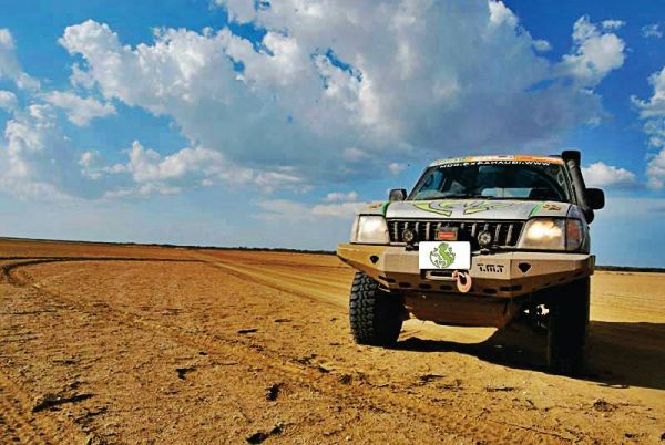 Osprzęt i wyposażenie do aut