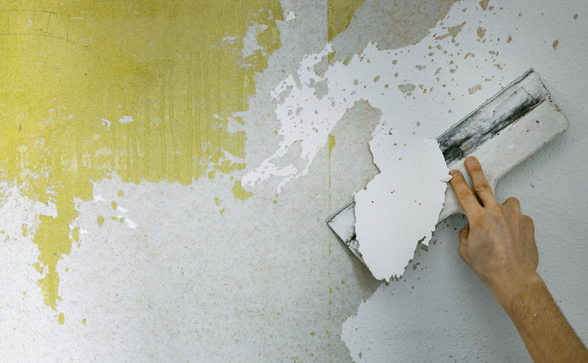 Jak usunąć resztki kleju, farby i inne pozostałości z nawierzchni?